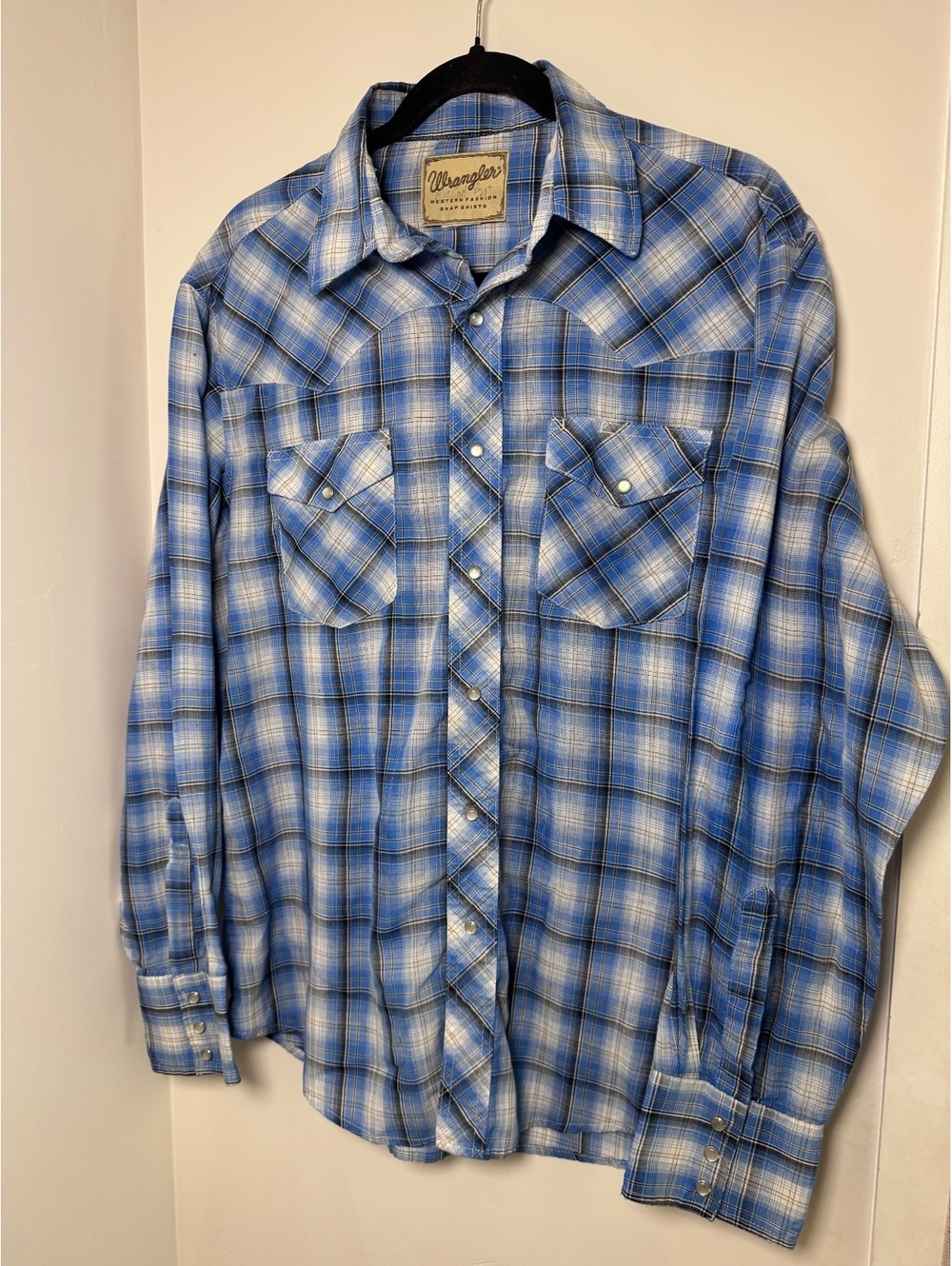 Vintage Wrangler Western Fashion Men’s XL Blue Plaid Pearl Snap Cowboy Shirt